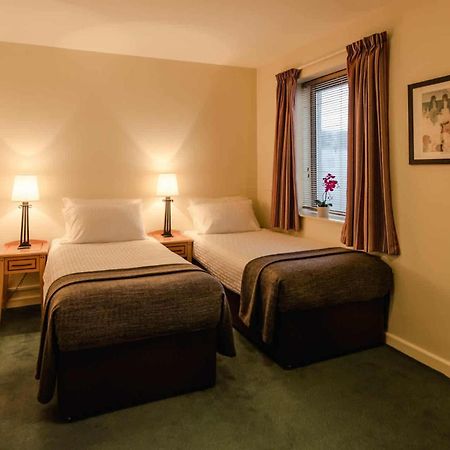 Dcu Rooms Glasnevin - Campus Accommodation Дъблин Екстериор снимка